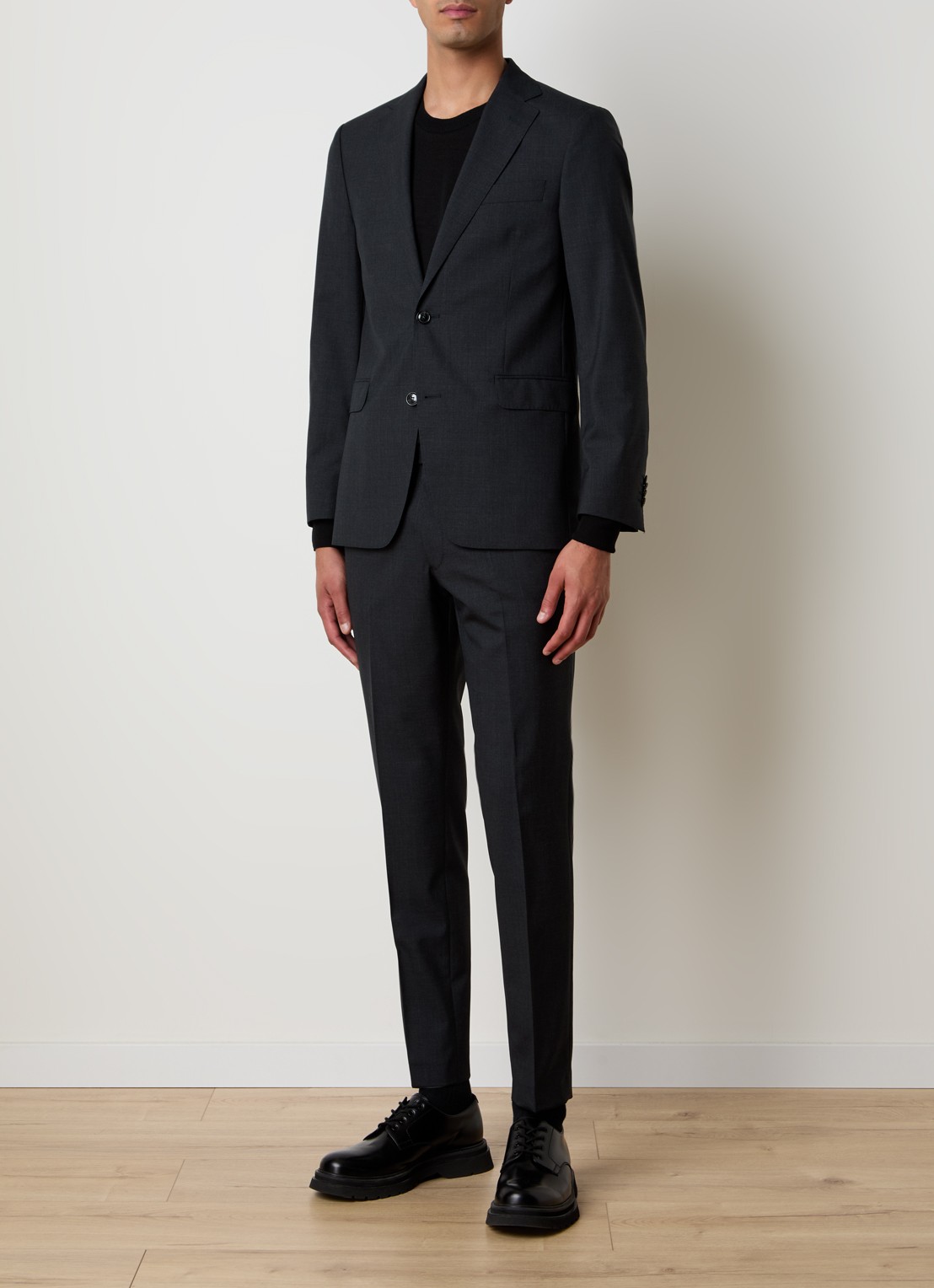 Oscar Jacobson Falk regular fit colbert van wol met klepzakken - voorkant 8 donkergrijs