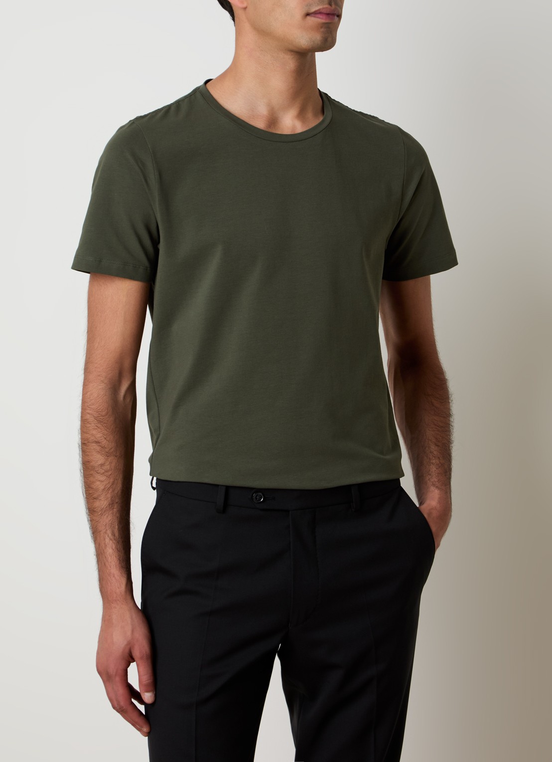 Oscar Jacobson Kyran T-shirt met stretch - detail 3 olijfgroen