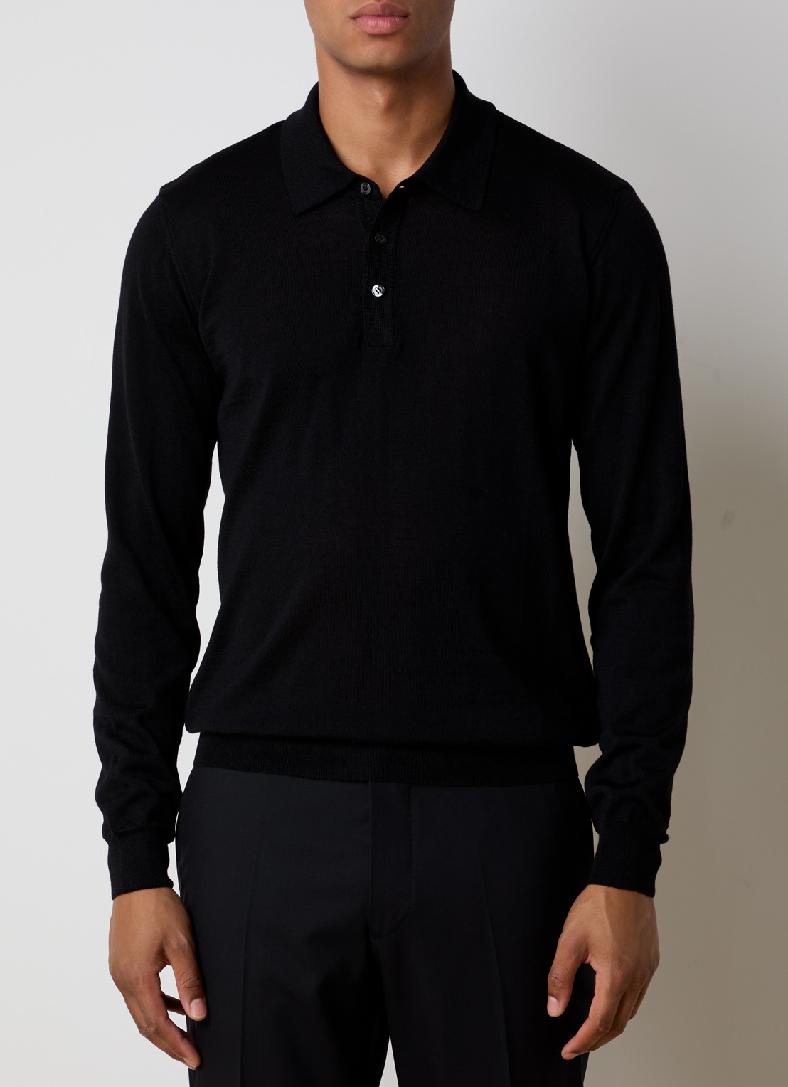 Oscar Jacobson Melvin fijngebreide regular fit polo van scheerwol - detail 3 zwart