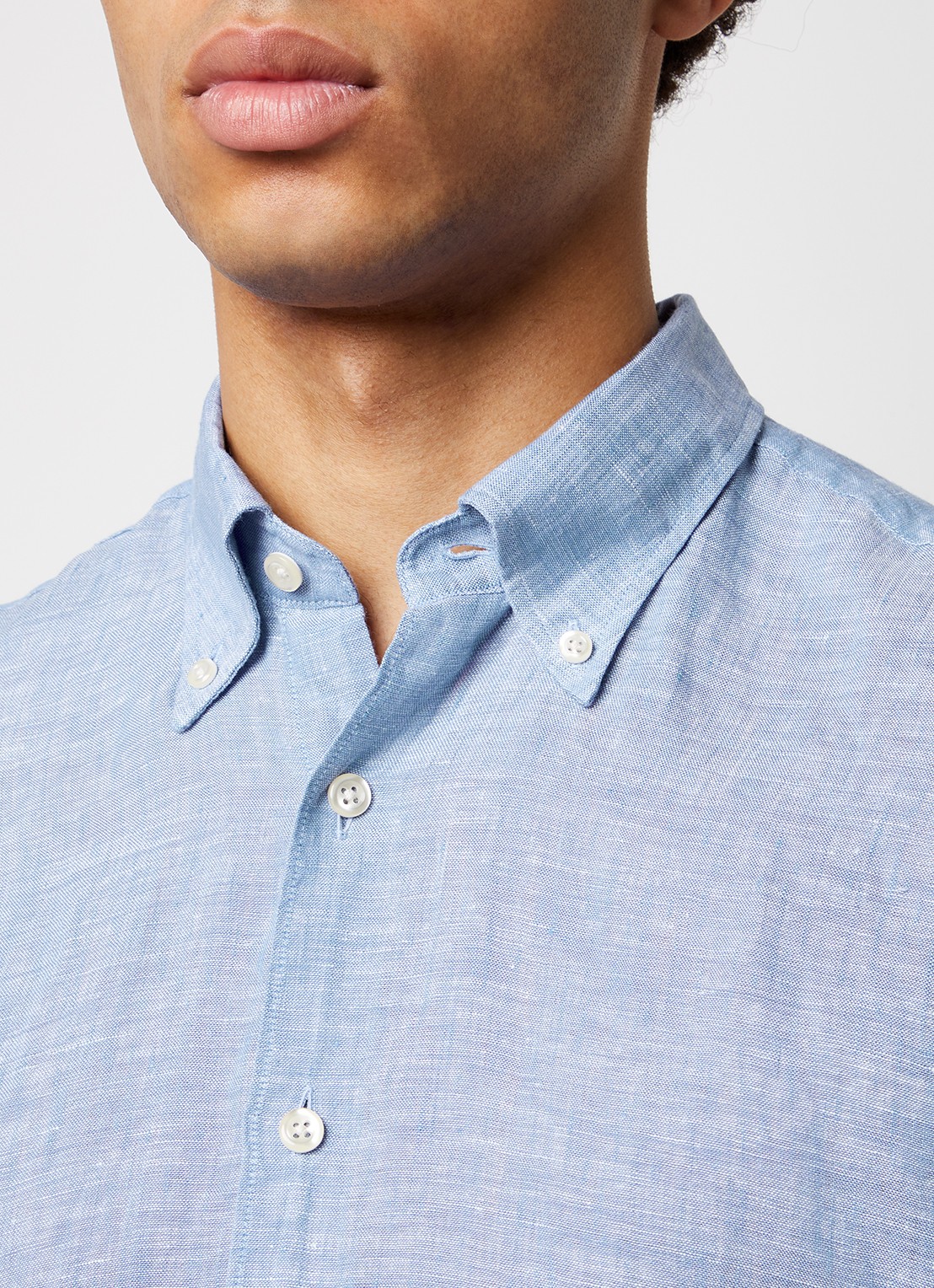 Oscar Jacobson Regular fit overhemd van linnen met button down-kraag - detail 3 blauw