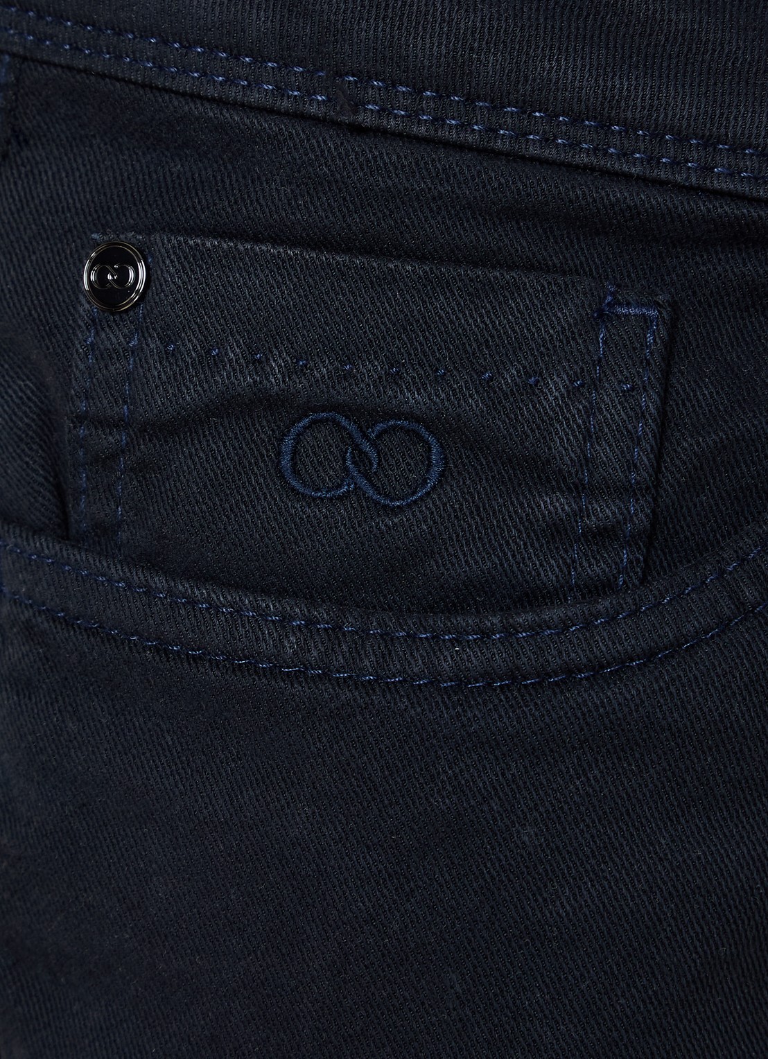 Oscar Jacobson Straight leg jeans met gekleurde wassing - detail 6 donkerblauw