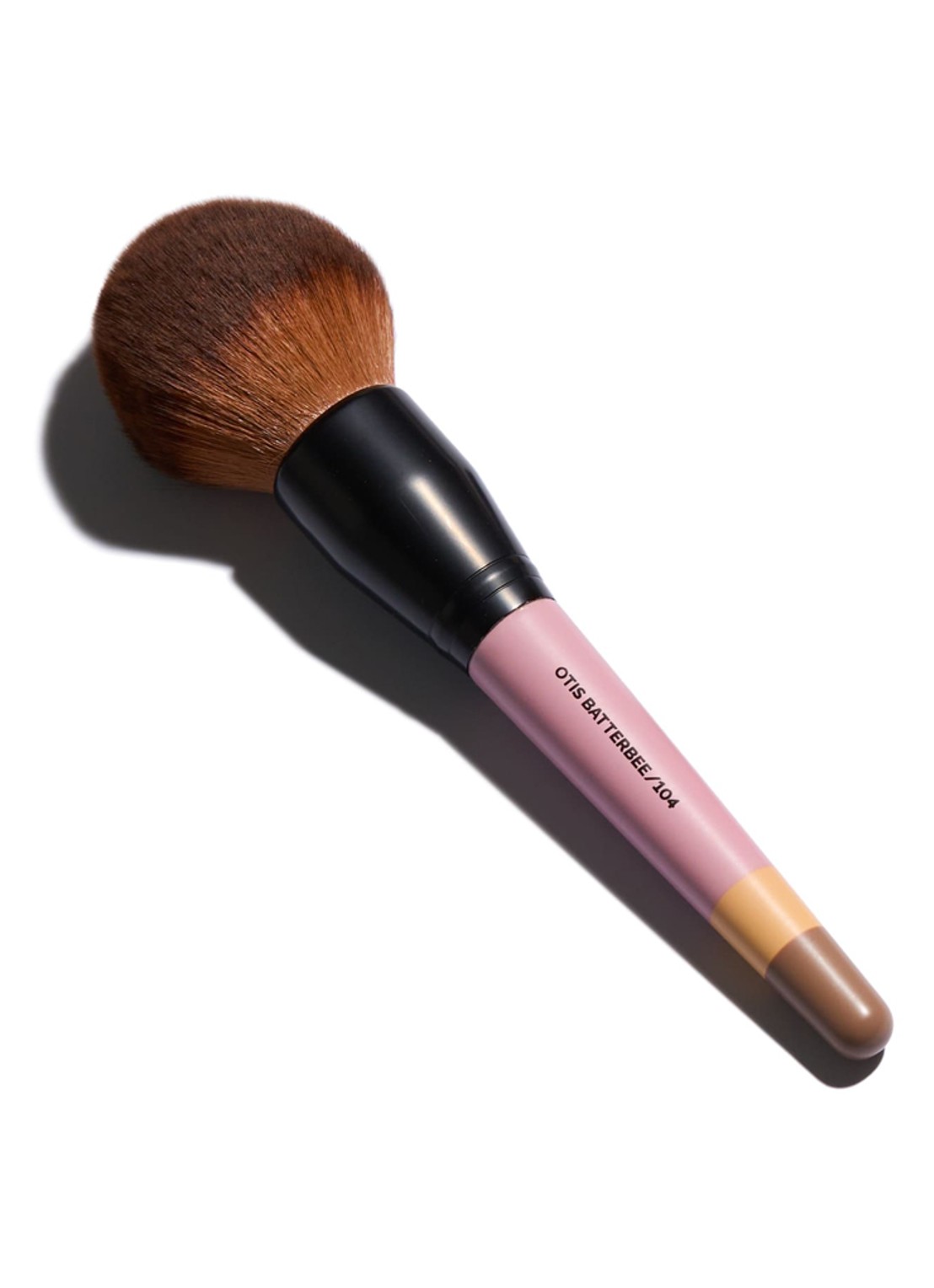 Otis Batterbee Ultimate Bronzer Make-up Brush 104 - bronzer kwast  - voorkant 2 undefined