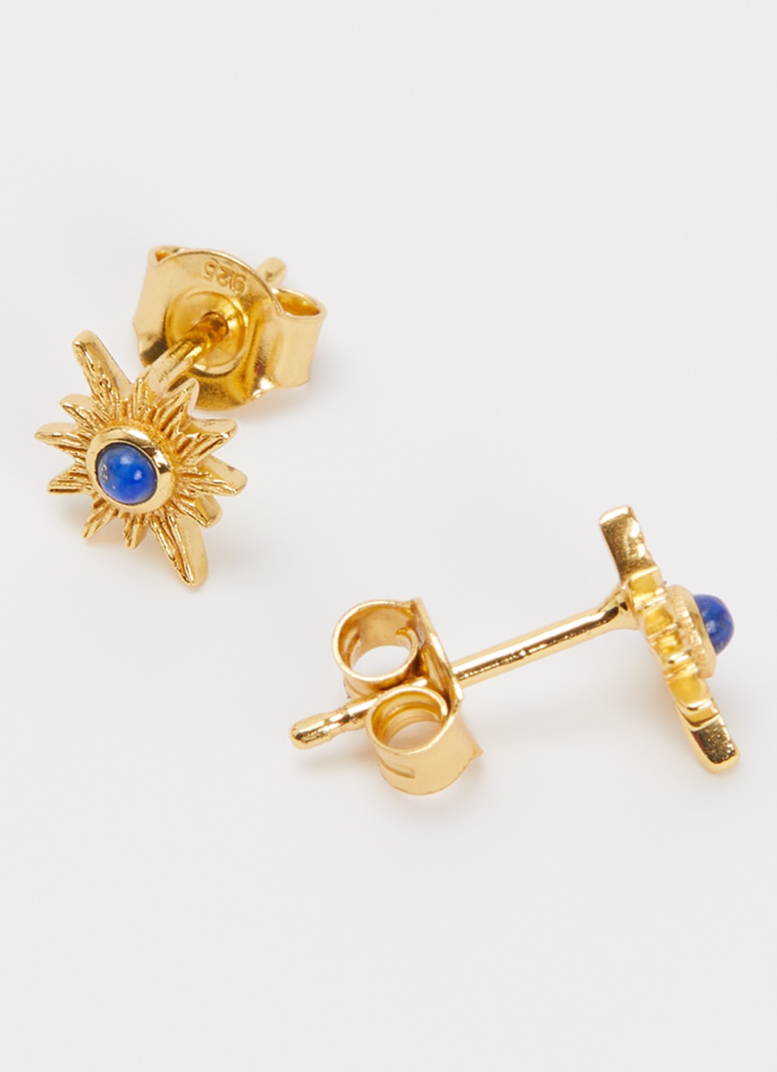 Ottoman Hands Lapis Star oorknopjes verguld - detail goud