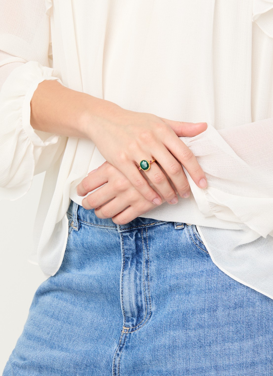 Ottoman Hands Lucia Emerald ring verguld - voorkant 2 goud