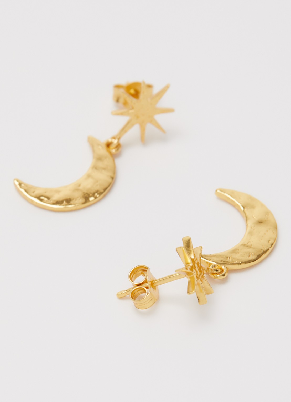 Ottoman Hands Moon and Star oorstekers verguld - detail goud