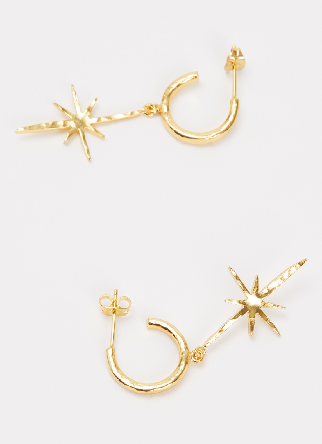 Ottoman Hands Northern Star oorringen verguld - detail goud