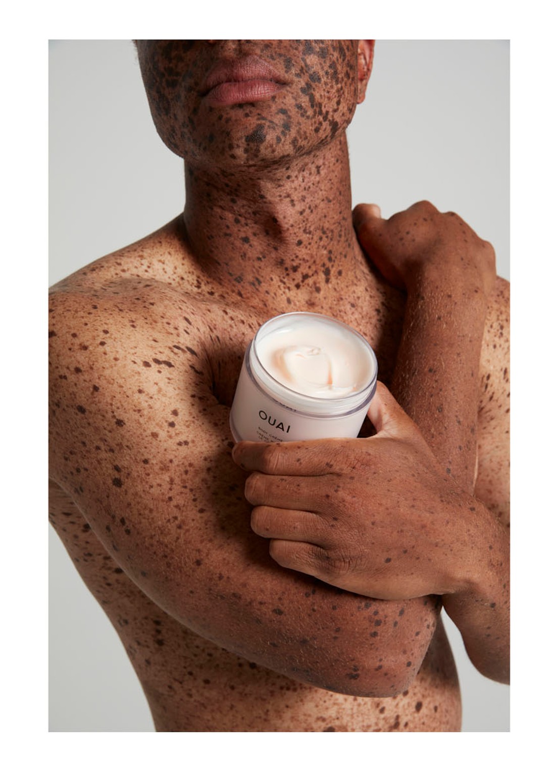 OUAI Melrose Place Body Crème - bodycrème - detail 3 transparant