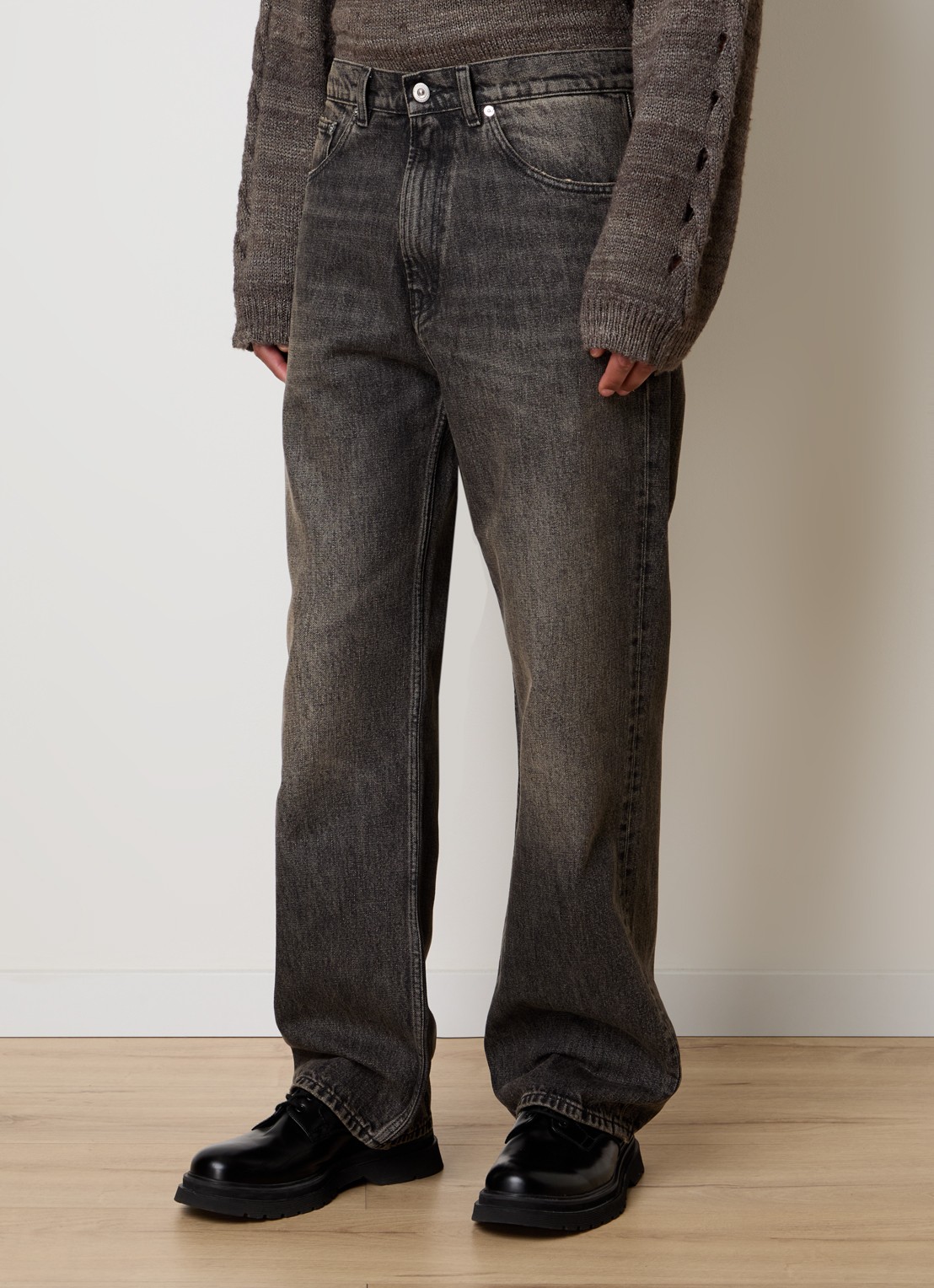 Our Legacy Loose fit jeans met gekleurde wassing - detail donkergrijs