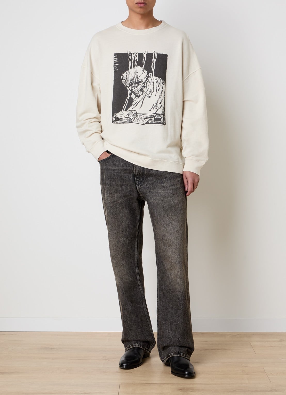 Our Legacy Slack longsleeve in linnenblend met front- en backprint - voorkant 5 beige