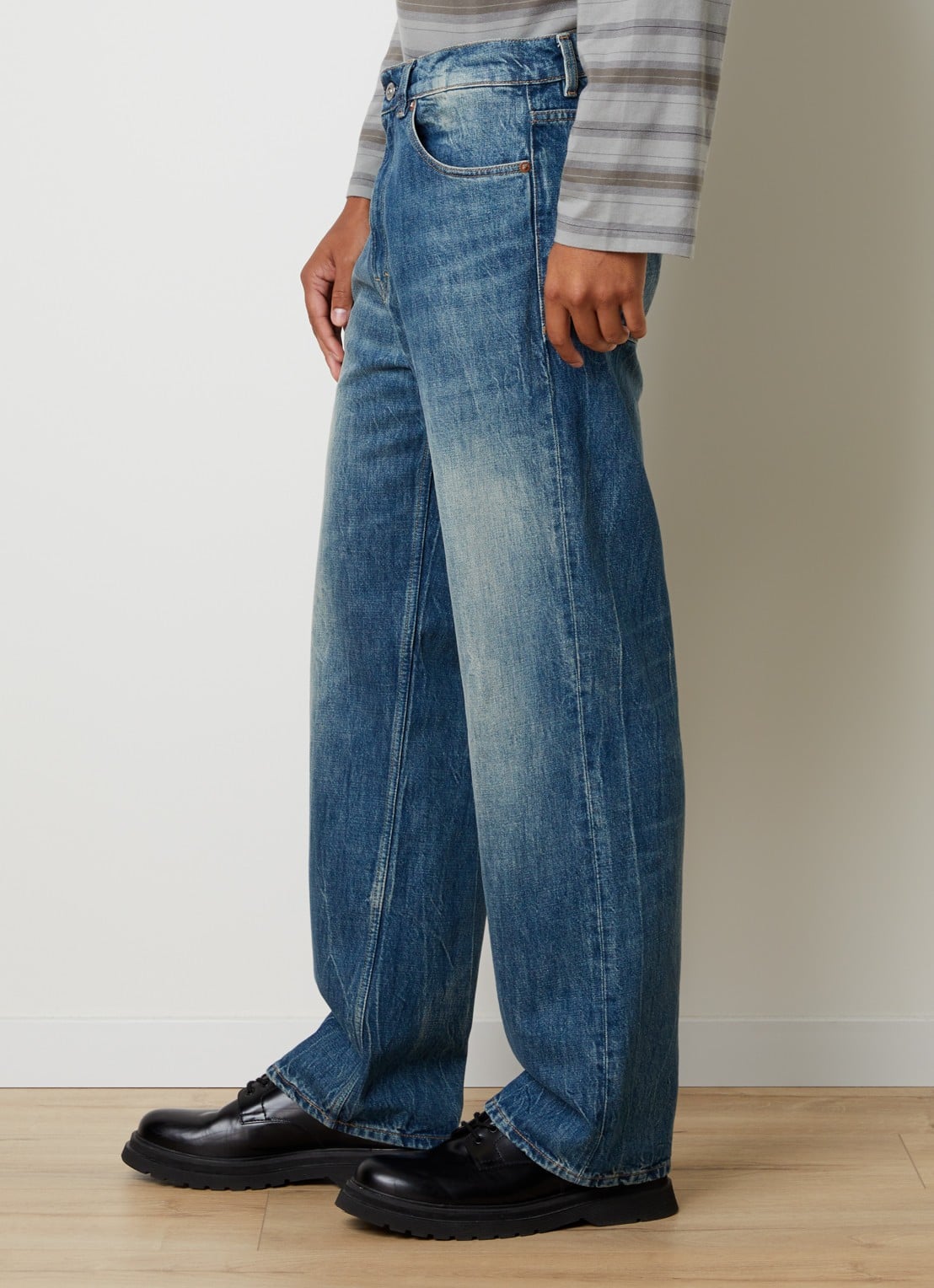Our Legacy Straight fit jeans met medium wassing en steekzakken - detail 2 blauw