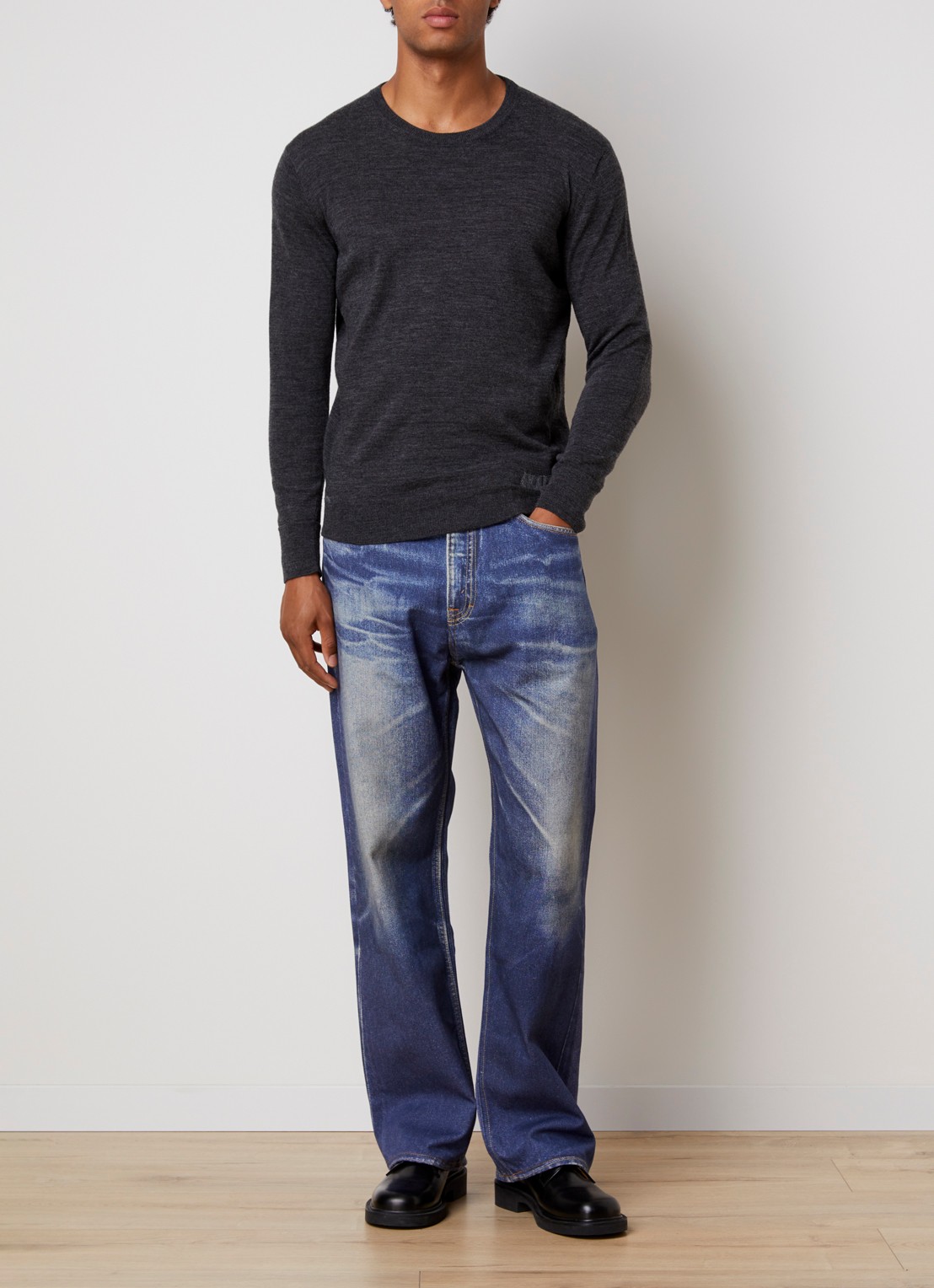 Our Legacy Third mid waist straight fit jeans met gekleurde wassing - voorkant 6 indigo
