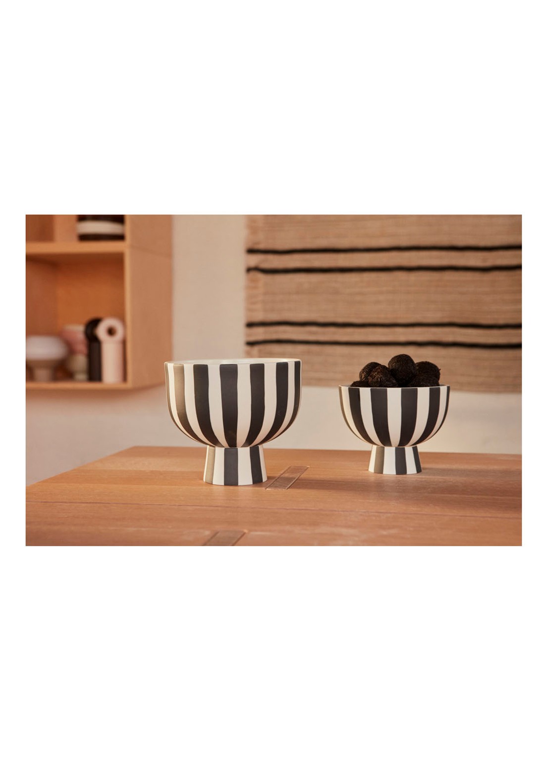 OYOY Living Design Toppu schaal 15 cm - voorkant 5 zwart