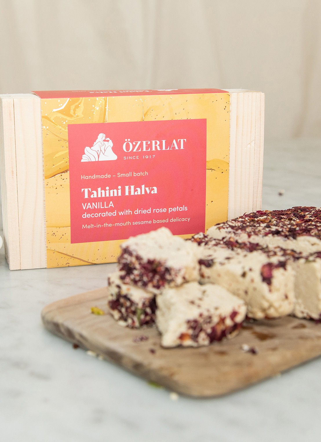 Özerlat Tahini Halva met vanille 300 gram - voorkant 2 undefined