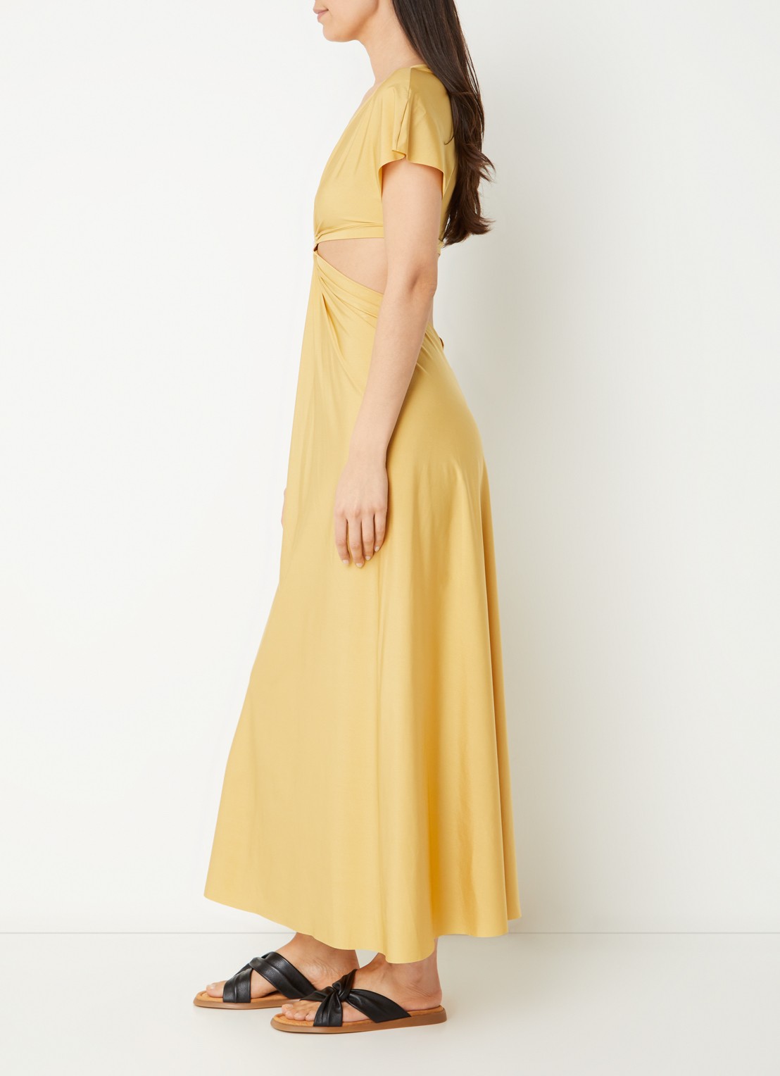 Pain de Sucre Rislene strandjurk met cut-out detail en kralendecoratie  - voorkant 2 goud
