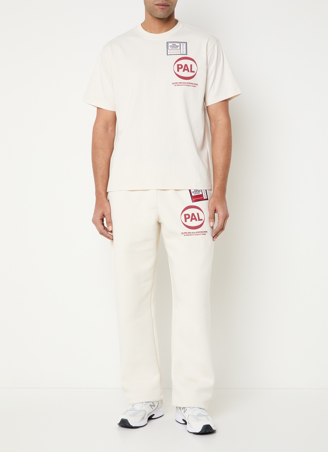 PAL Sporting Goods Pre Game T-shirt met logo- en backprint - voorkant 2 creme
