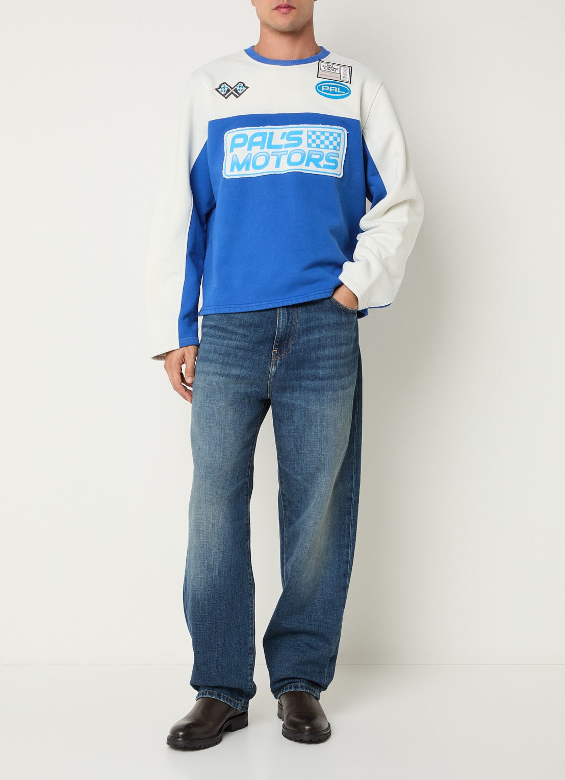 PAL Sporting Goods Race Day sweater met borduring - voorkant 4 kobaltblauw