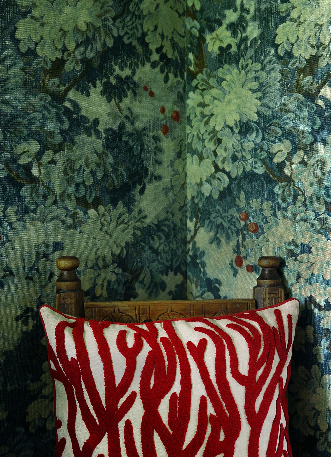 Palais Lauren sierkussen 50 x 50 cm - voorkant 6 rood