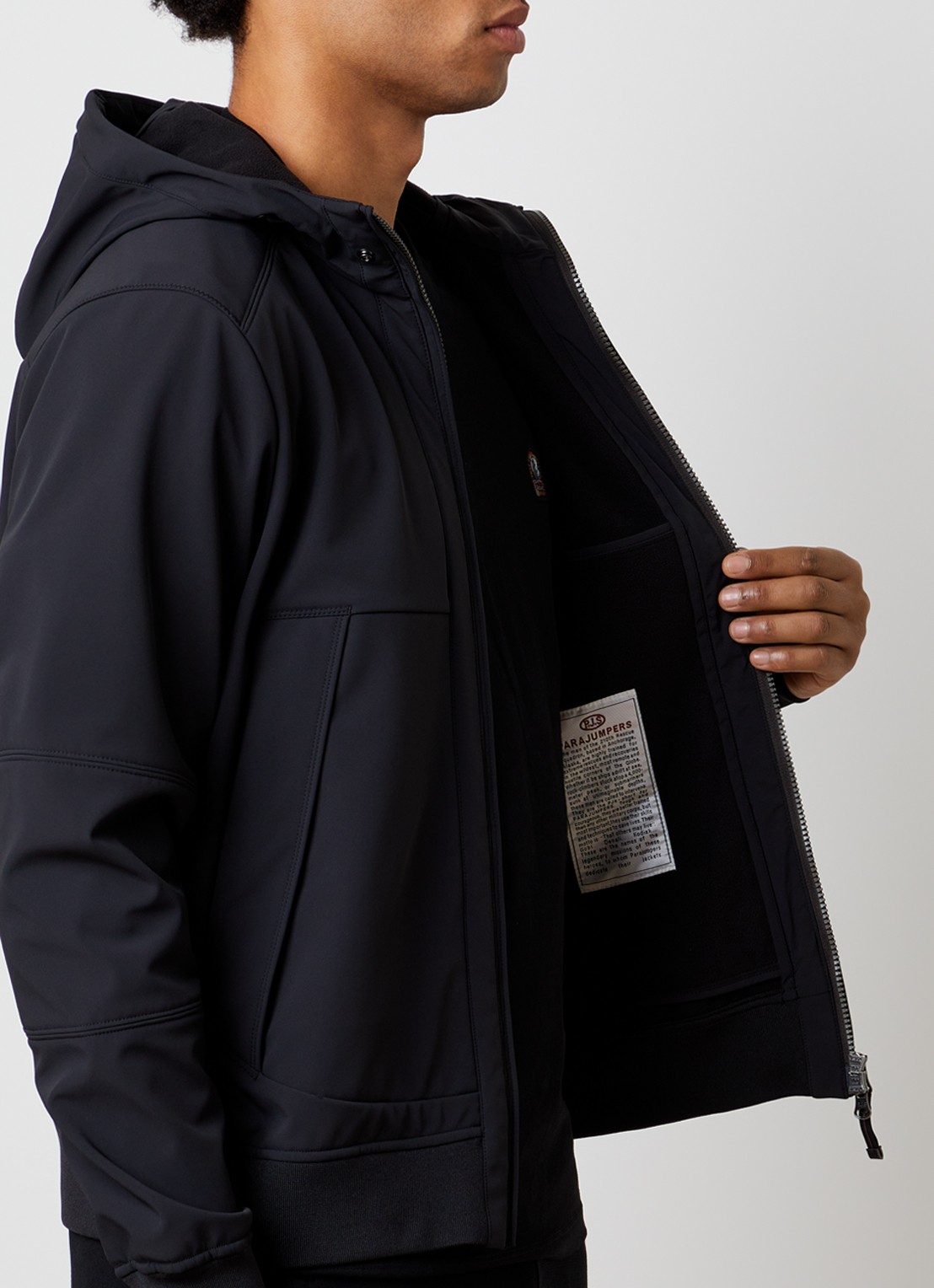 Parajumpers Abner softshell jack met capuchon en ritszakken - detail 4 zwart