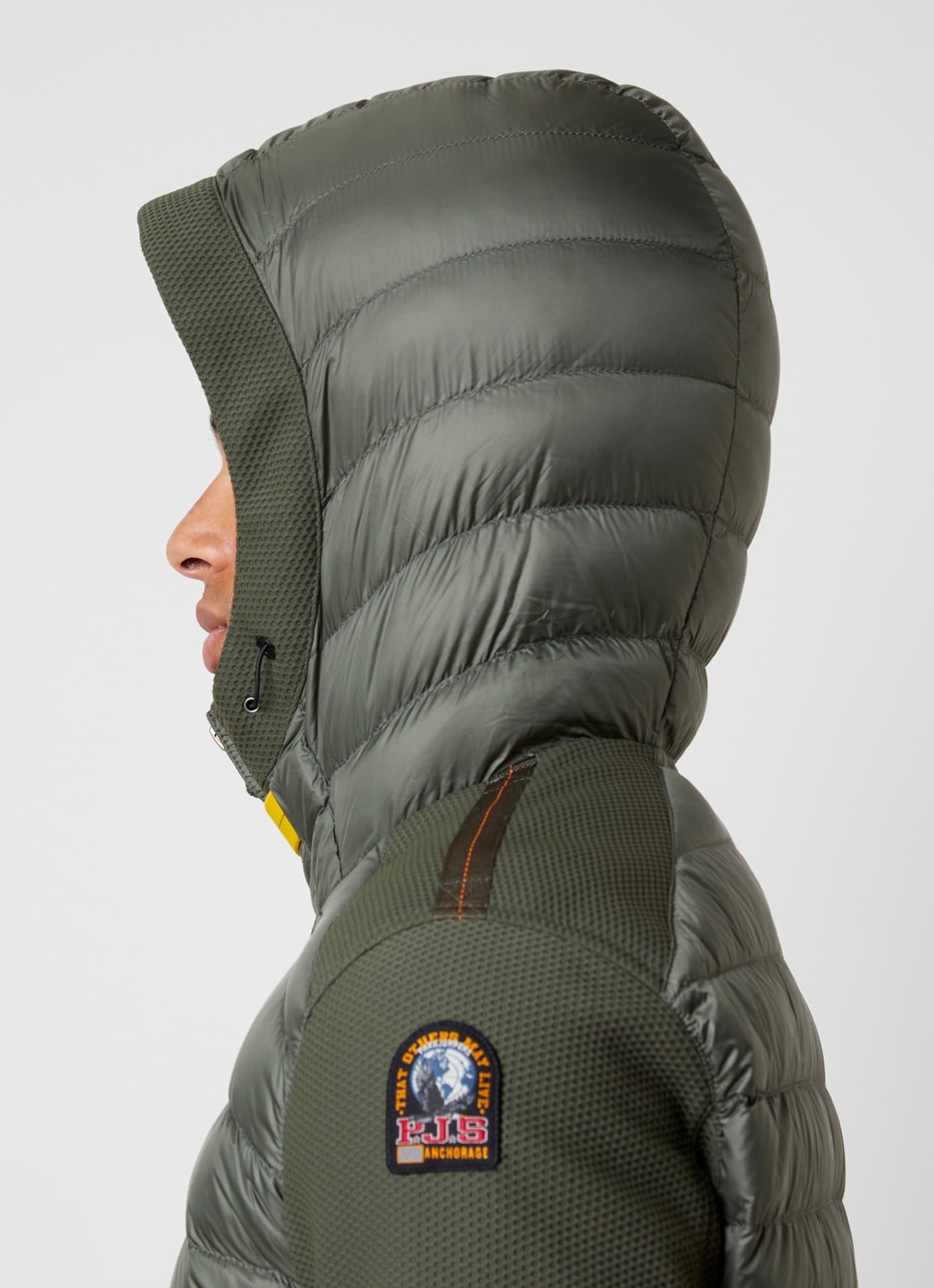 Parajumpers Buck jack met donsvulling en steekzakken - detail 3 legergroen