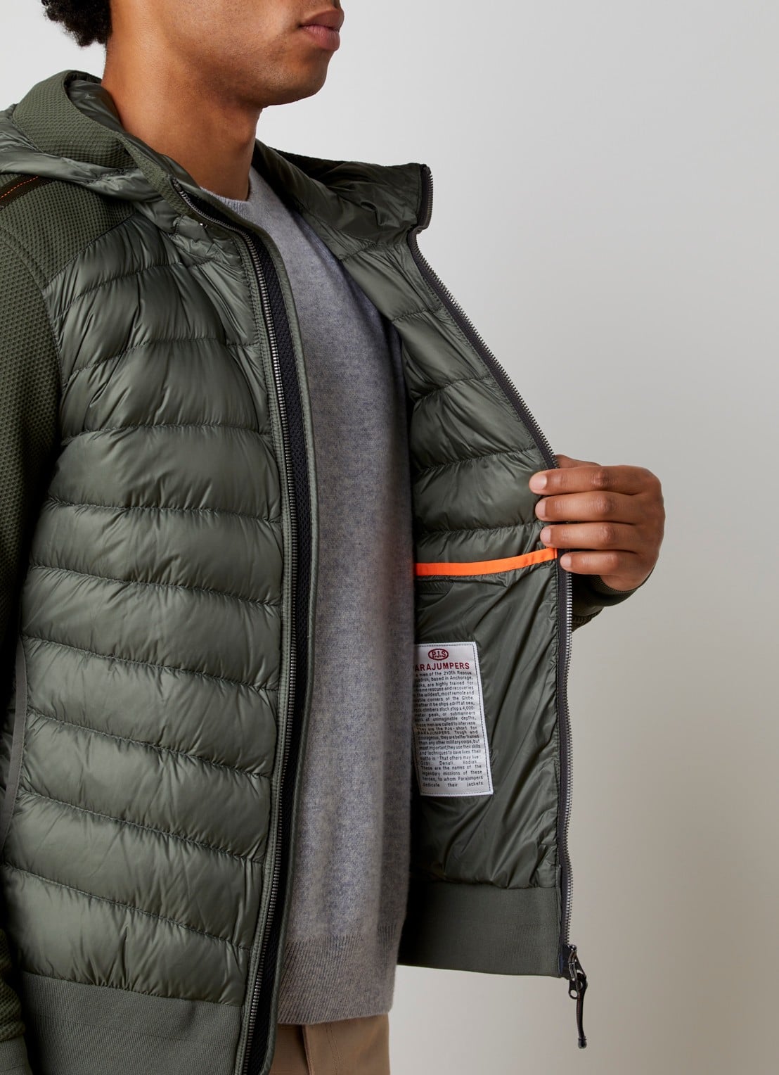 Parajumpers Buck jack met donsvulling en steekzakken - detail 4 legergroen