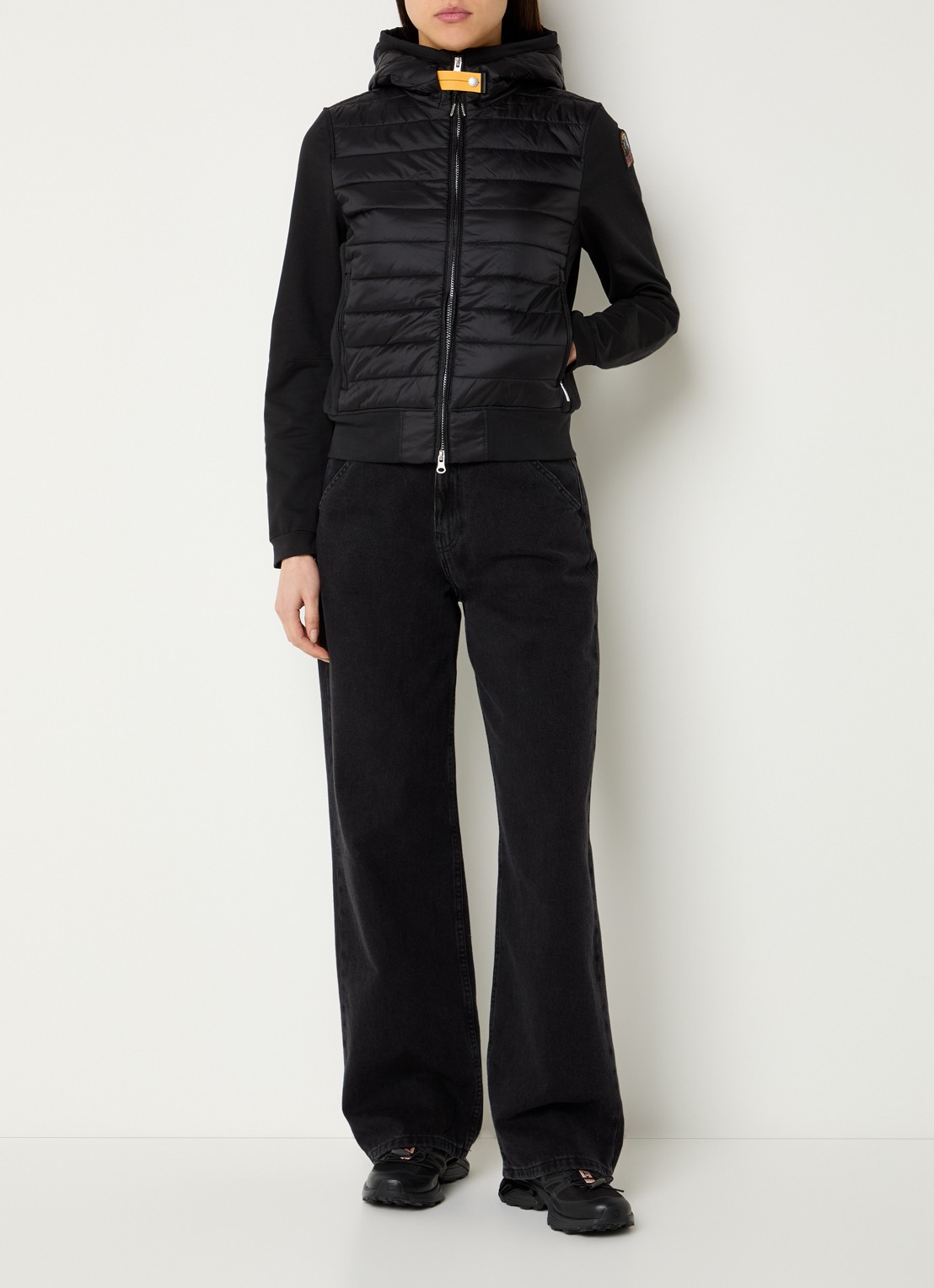 Parajumpers Caelie gewatteerd jack met capuchon - voorkant 3 zwart