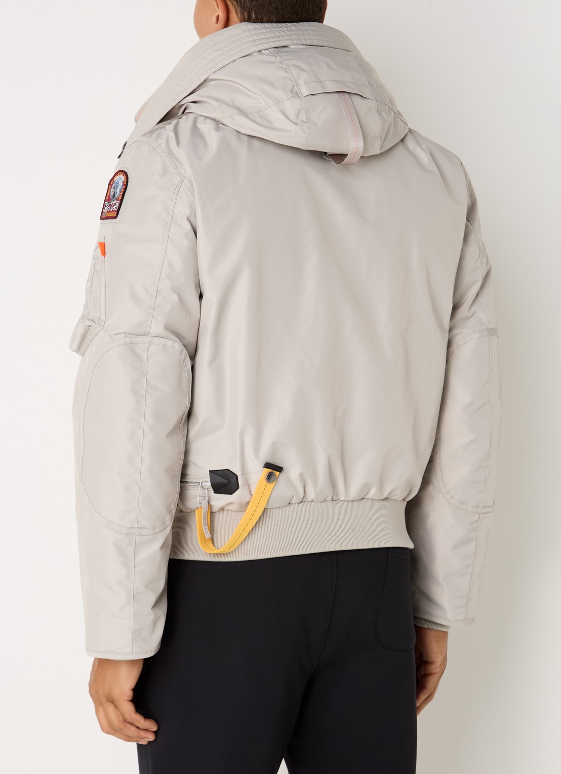 Parajumpers Gobi bomberjack met donsvulling en uitneembare voering - achterkant beige