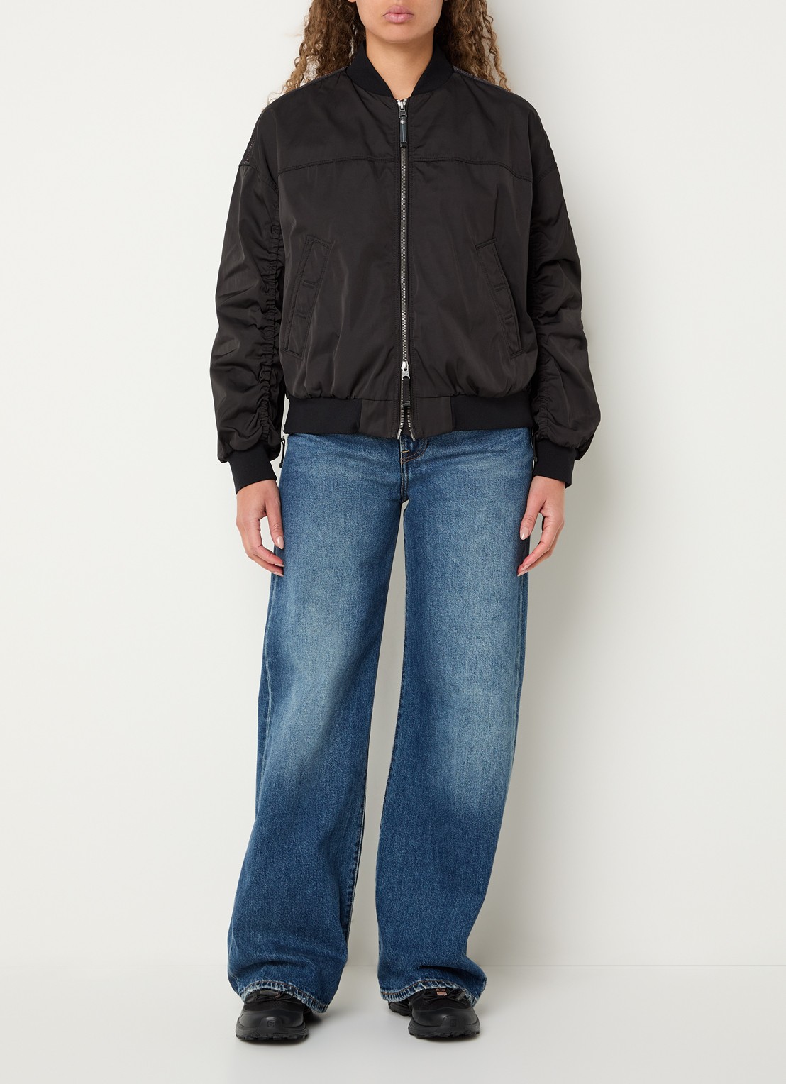 Parajumpers Kathryn bomberjack met steekzakken - voorkant 3 zwart