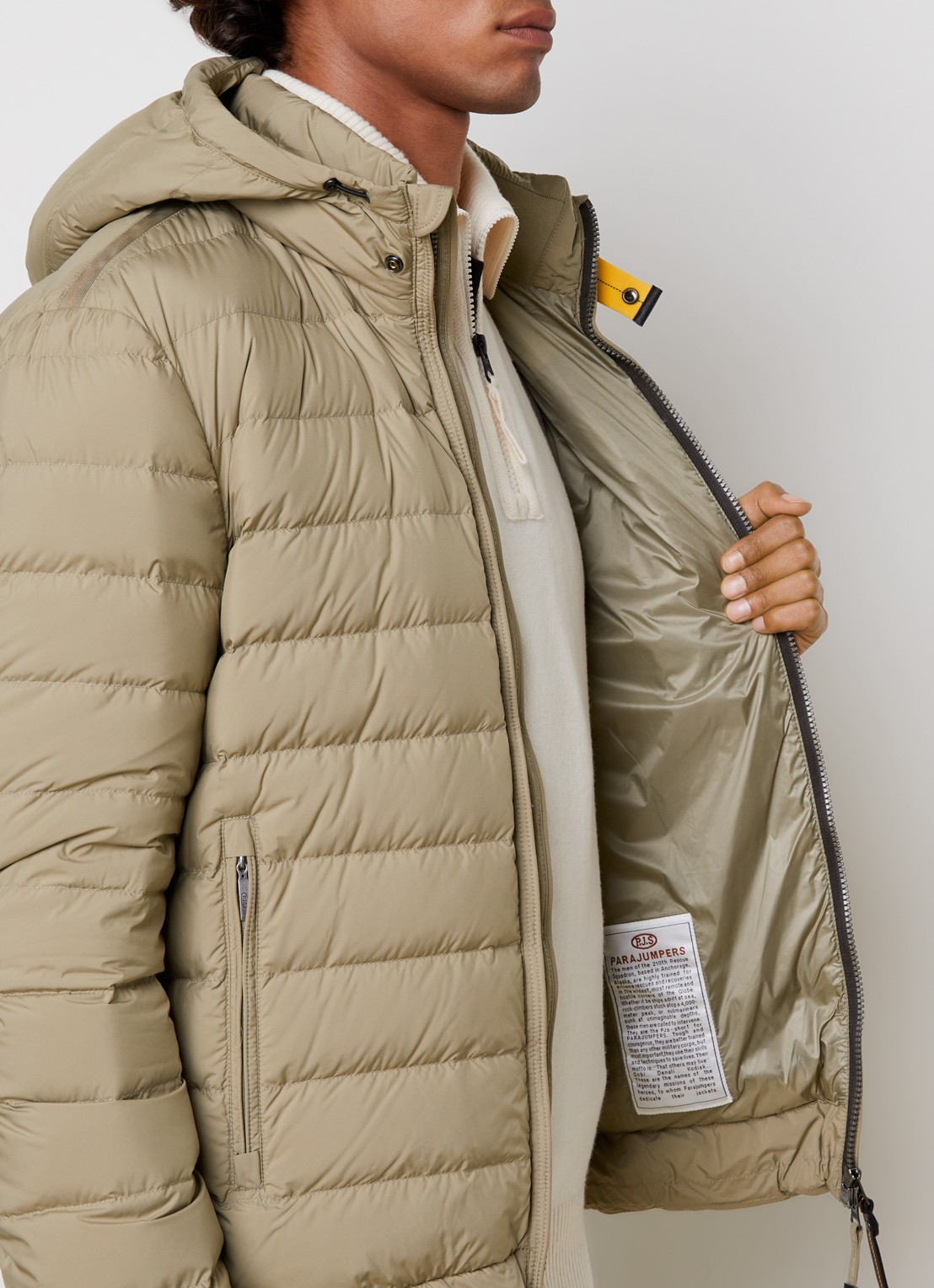 Parajumpers Last Minute gewatteerd jack met donsvulling en capuchon - detail 2 beige
