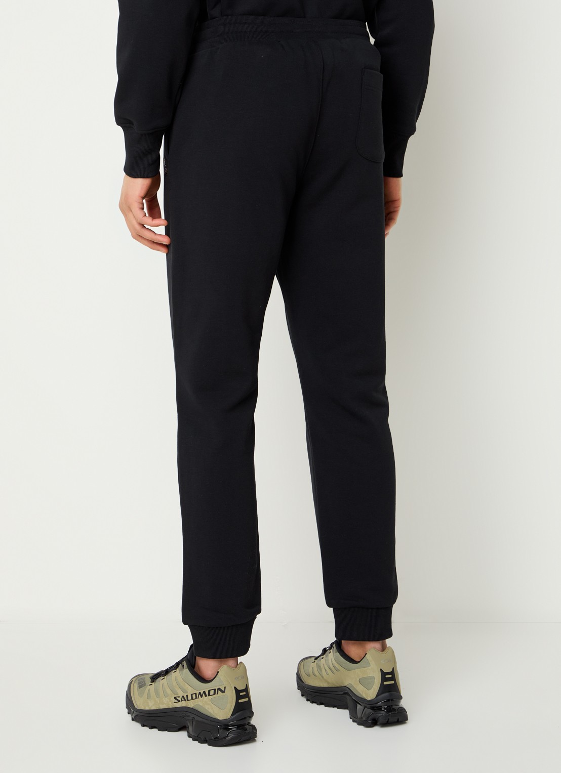 Parajumpers Makalu tapered fit joggingbroek met logo - achterkant zwart