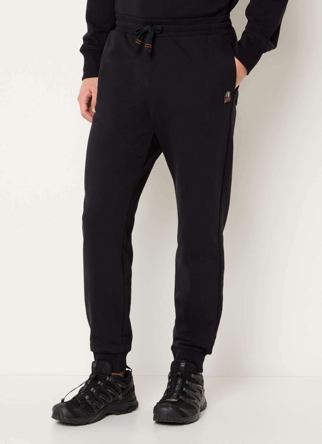 Parajumpers Makalu tapered fit joggingbroek met steekzakken - detail 2 zwart