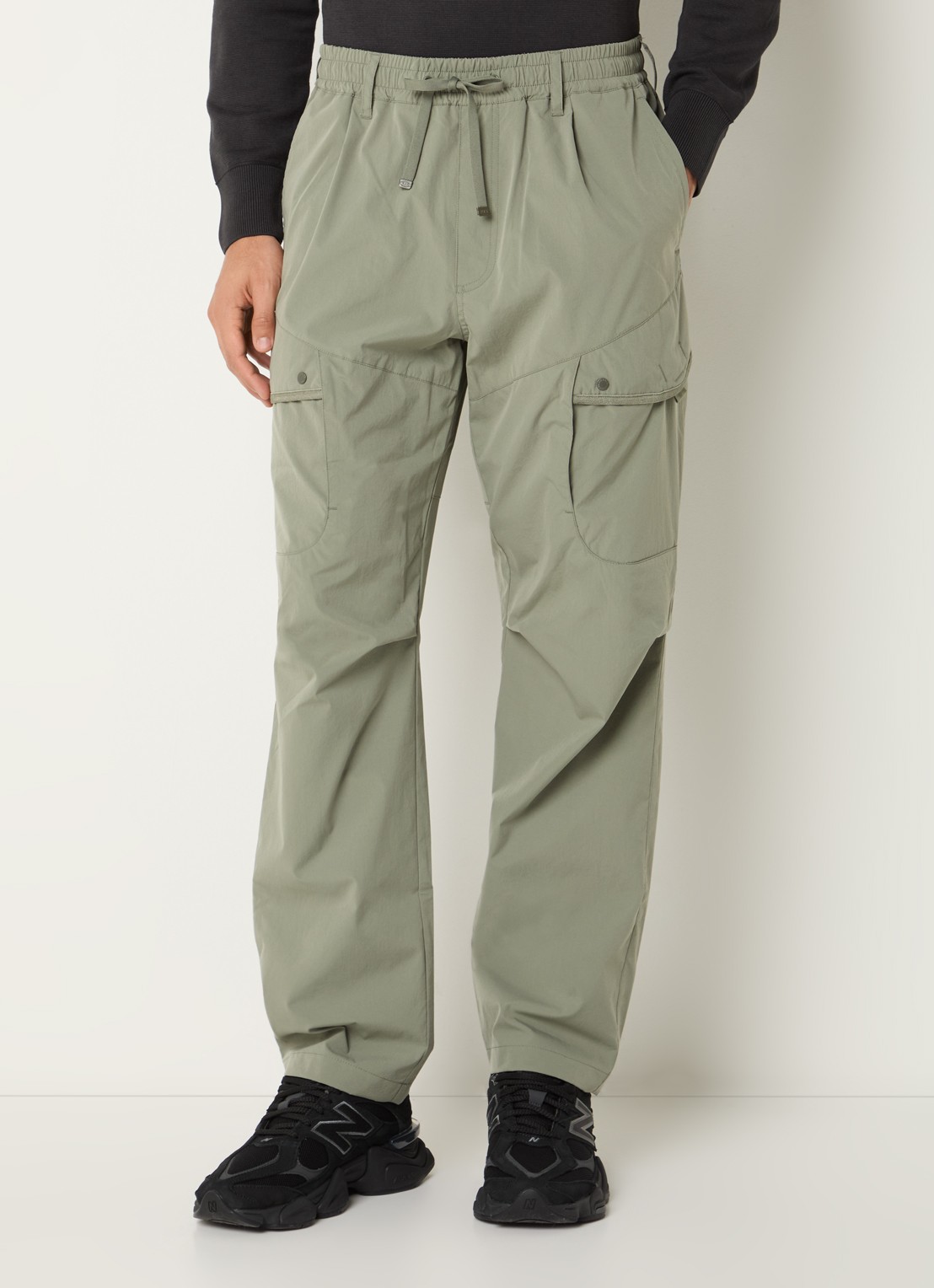 Parajumpers Mallaig straight fit cargobroek met steekzakken - detail 3 lichtgroen