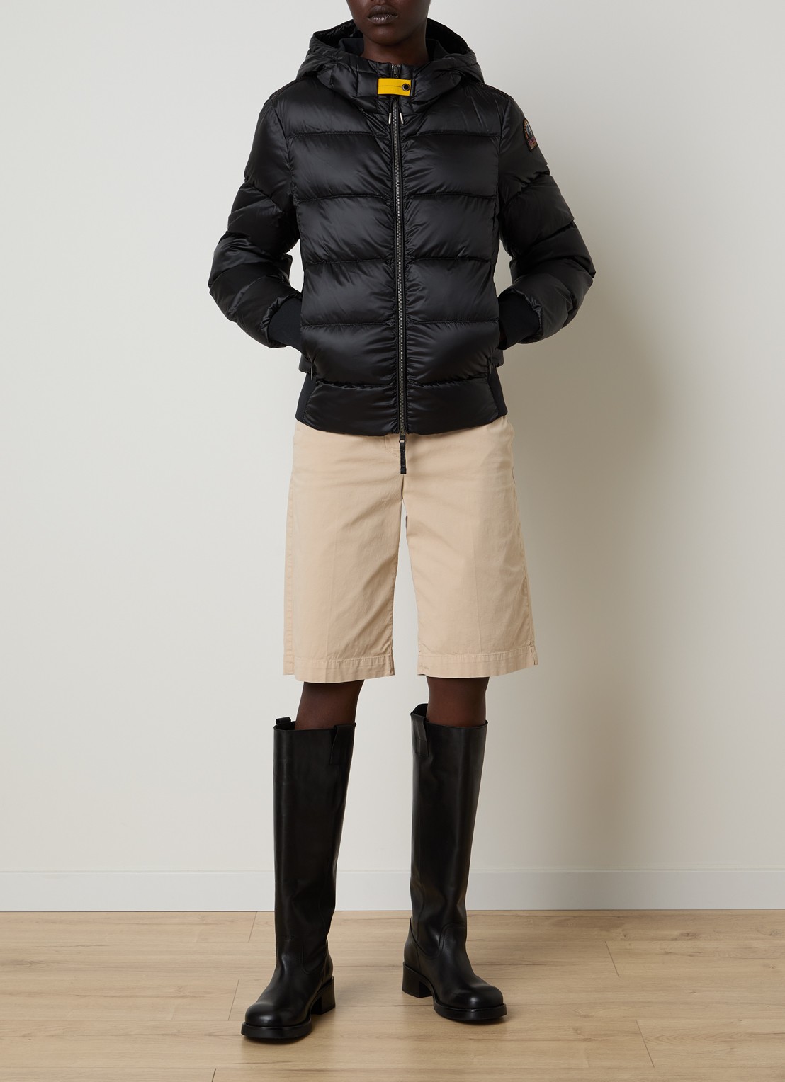 Parajumpers Marion puffer jack met donsvulling - voorkant 6 zwart