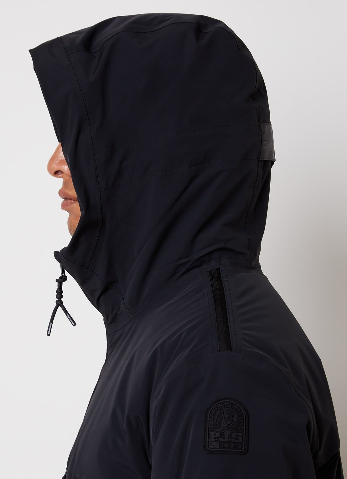 Parajumpers Nivek 2.0 softshell jack met capuchon - detail 5 zwart