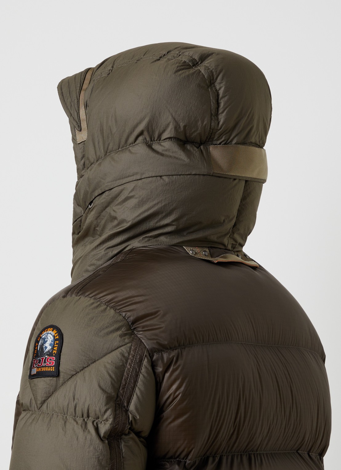 Parajumpers Notigi puffer jas met donsvulling en ritszakken - detail 3 bronsgroen