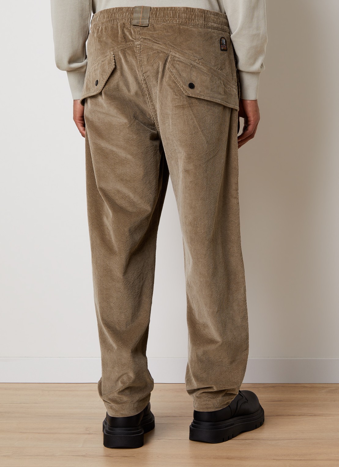 Parajumpers Rainard straight fit chino van corduroy - achterkant 6 zand
