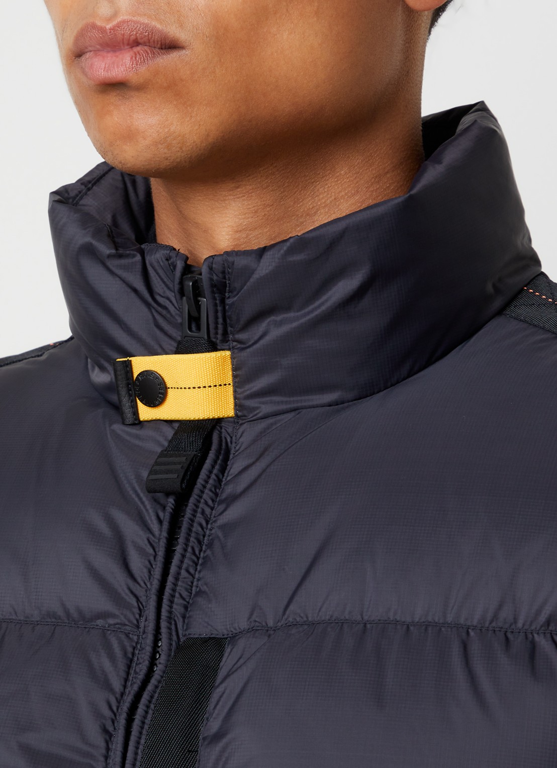 Parajumpers Roydale gewatteerde bodywarmer met donsvulling en ritszakken - detail 6 zwart