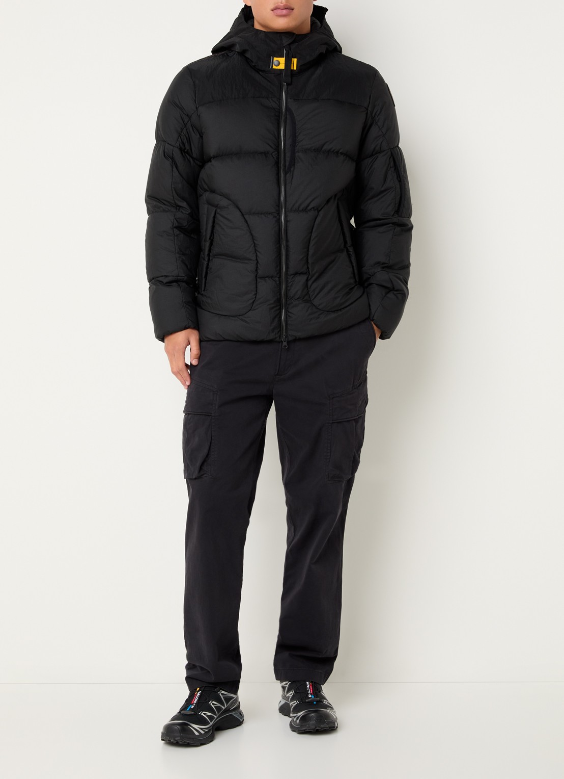 Parajumpers Sento puffer jack met capuchon - voorkant 2 zwart