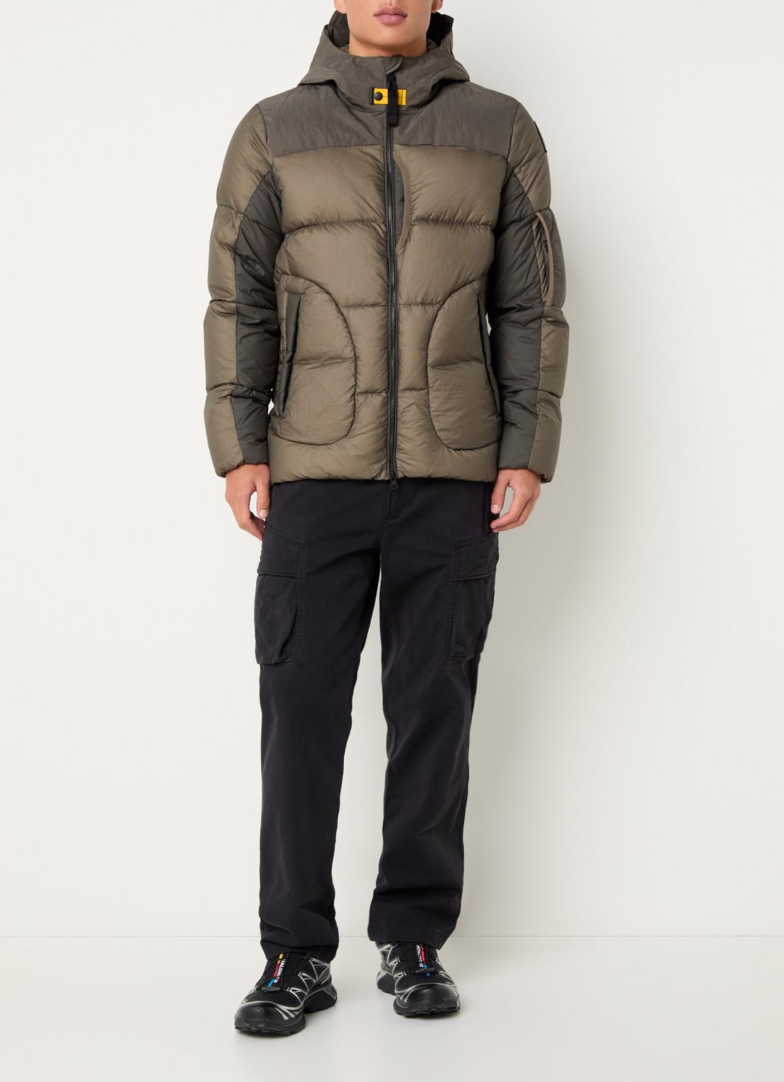 Parajumpers Sento puffer jack met capuchon - voorkant 3 olijfgroen