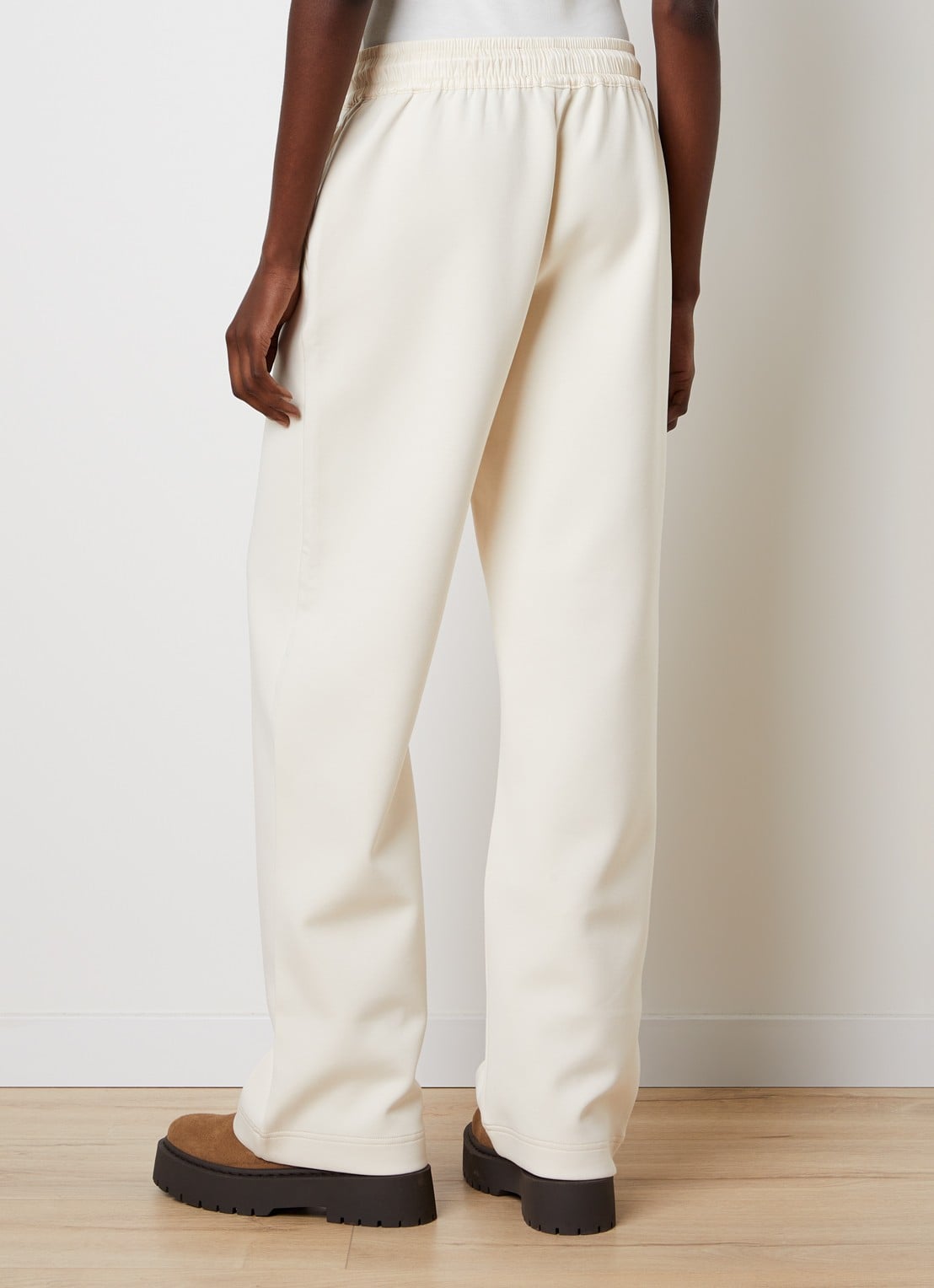 Parajumpers Shanley high waist straight fit joggingbroek met ritszakken - achterkant 5 creme