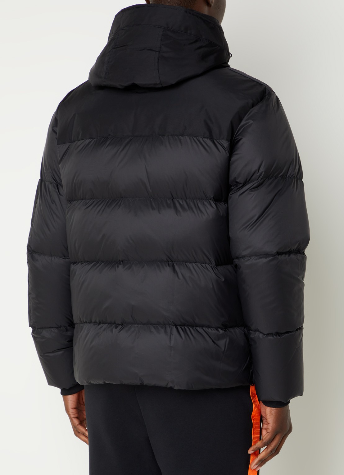 Parajumpers Tyrik puffer jack met donsvulling en ritszakken - achterkant 3 zwart
