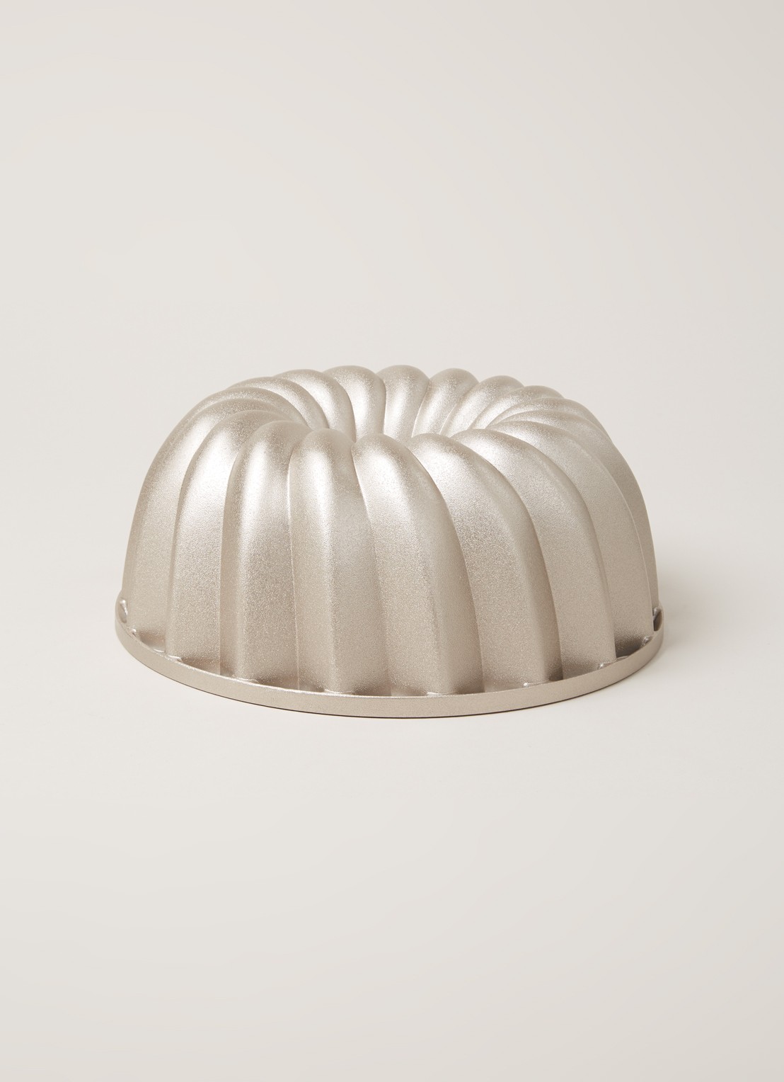 Patisse Tulband bakvorm 24 cm - voorkant 3 parelmoer