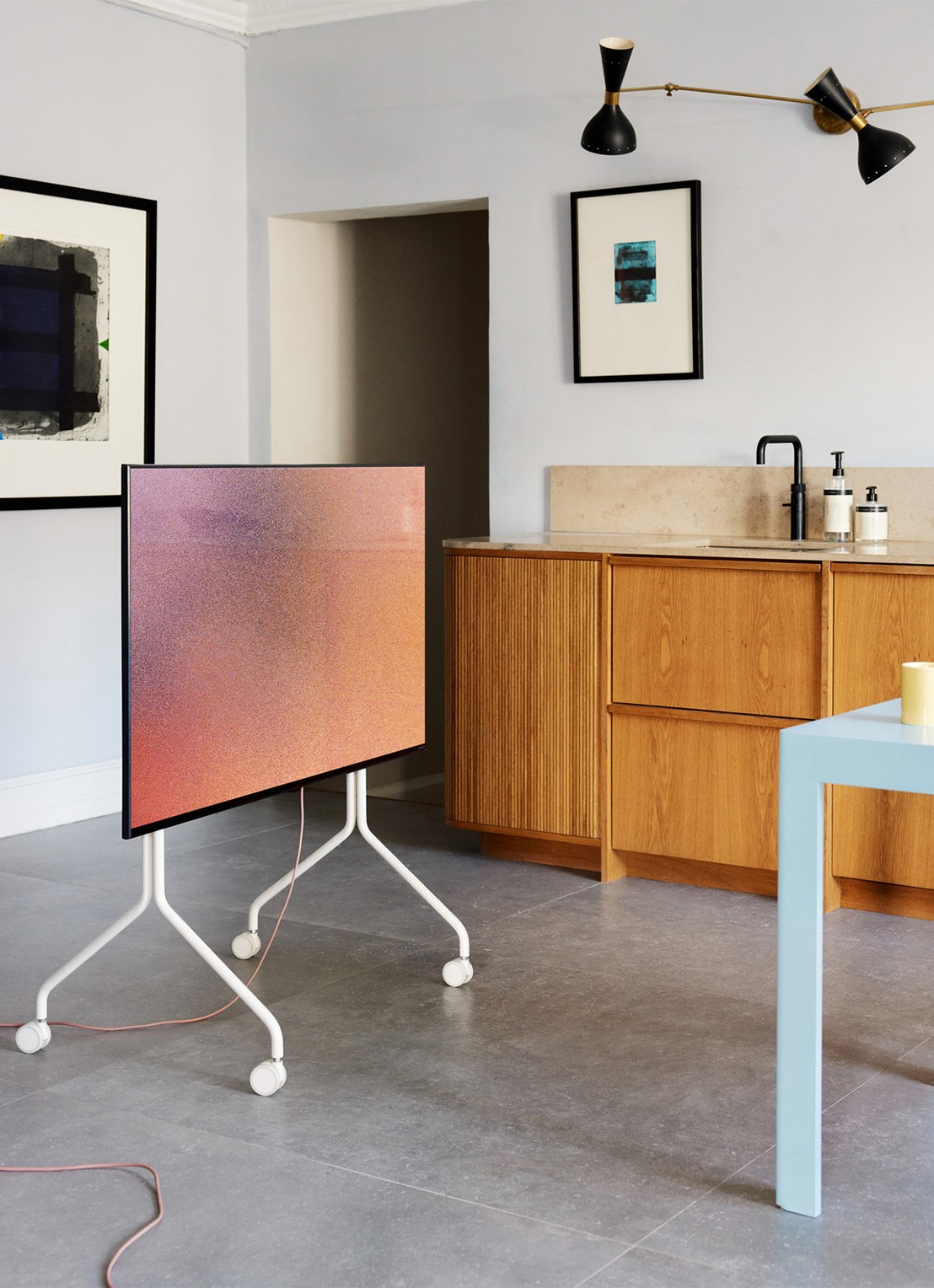 Pedestal Moon Rollin' TV standaard 107 cm - detail 5 ivoor