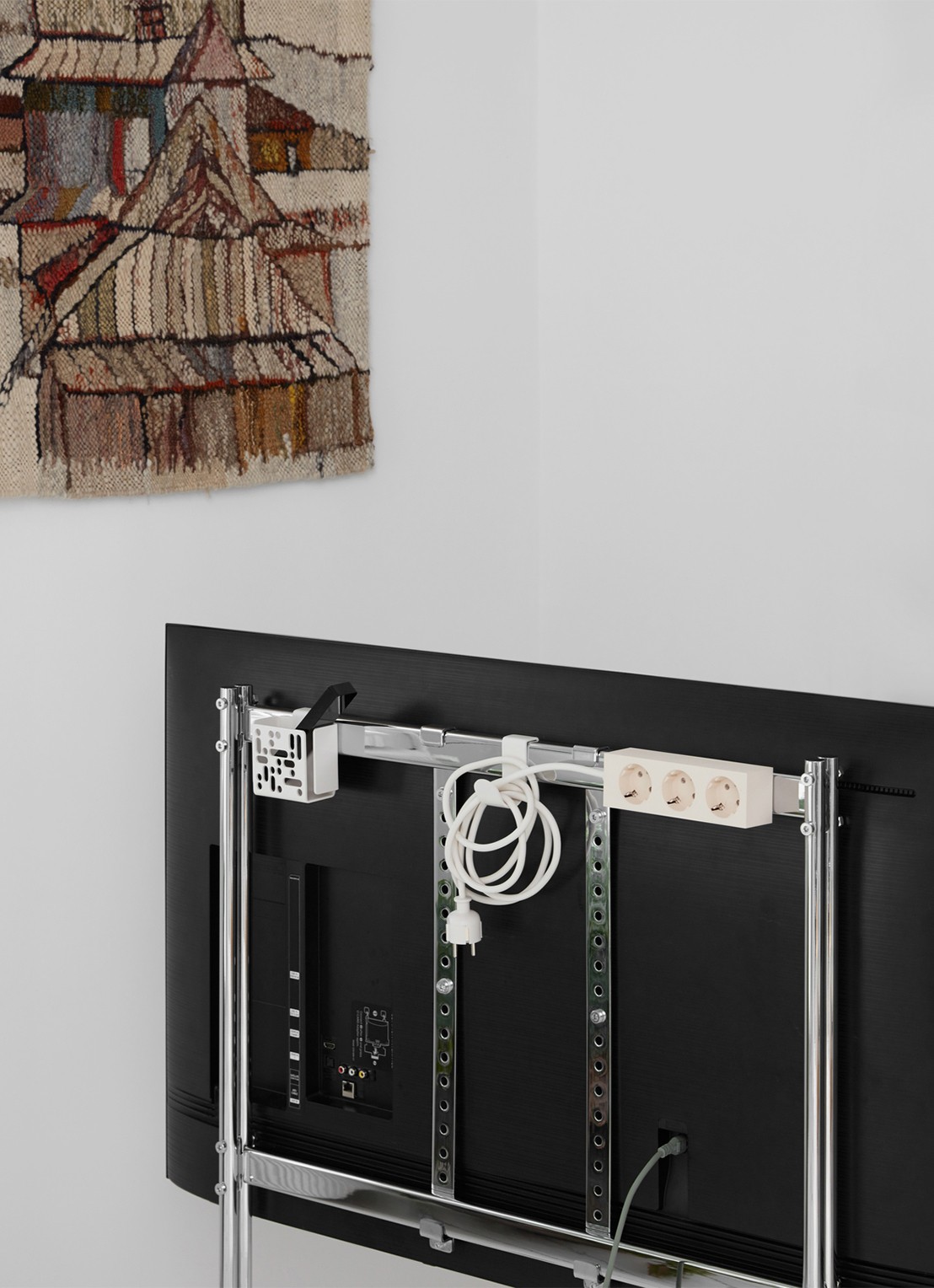 Pedestal Moon Rollin' TV standaard 107 cm - detail 7 metallic