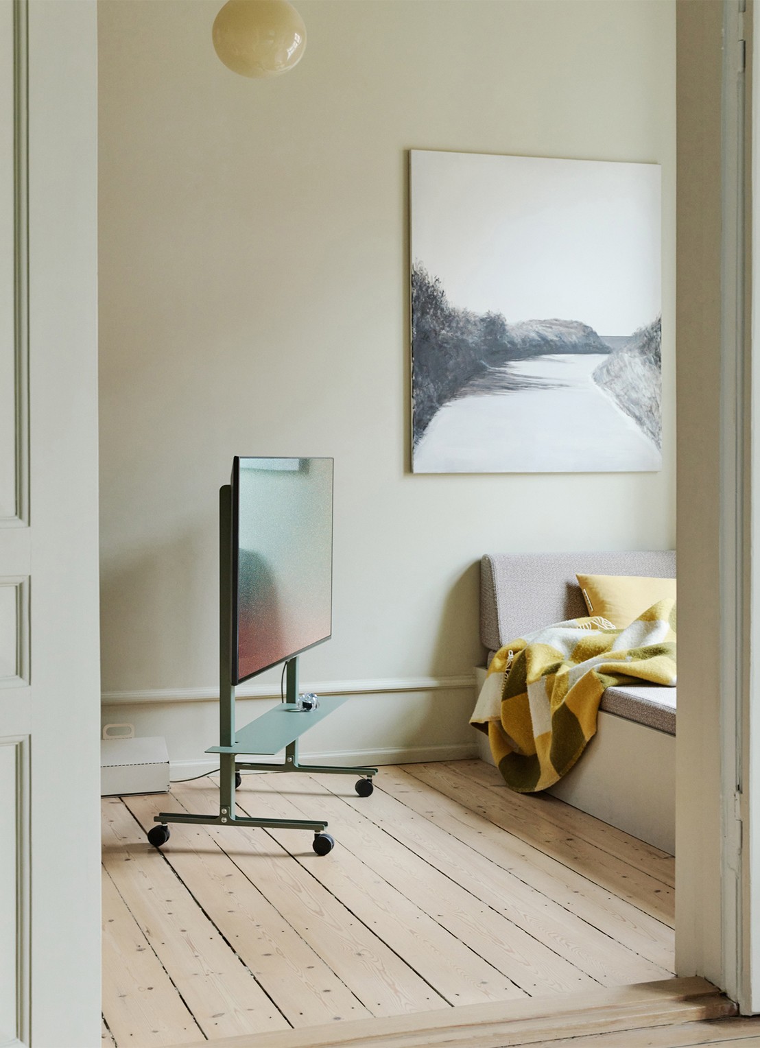 Pedestal Pipe plank voor TV standaard 99 cm - detail 3 mosgroen