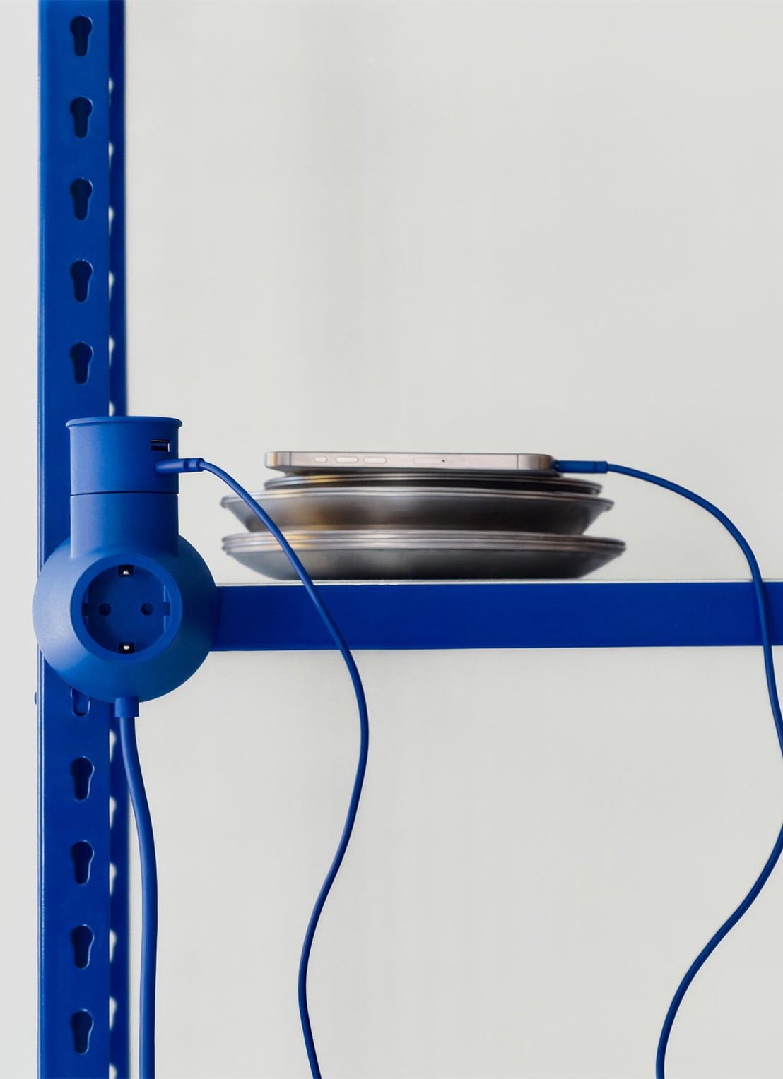 Pedestal Power Base stekkerdoos - detail 3 donkerblauw