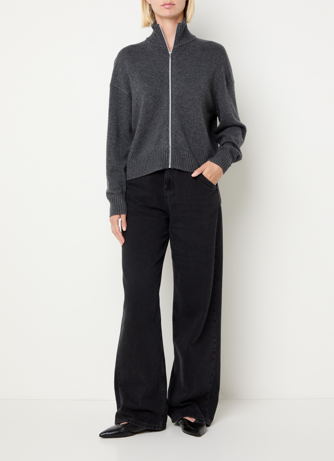 Pennyblack Antares fijngebreid vest in wolblend - voorkant 3 donkergrijs