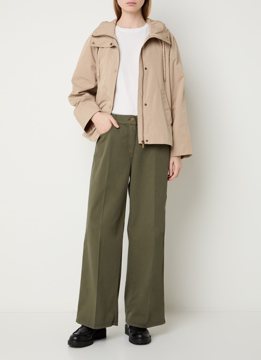 Pennyblack Balpino jack met capuchon en steekzakken - voorkant 4 beige