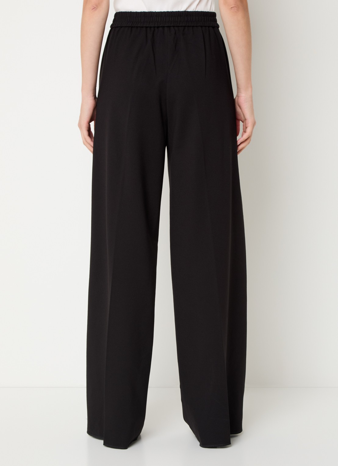 Pennyblack Bondone high waist wide fit pantalon met steekzakken - achterkant zwart