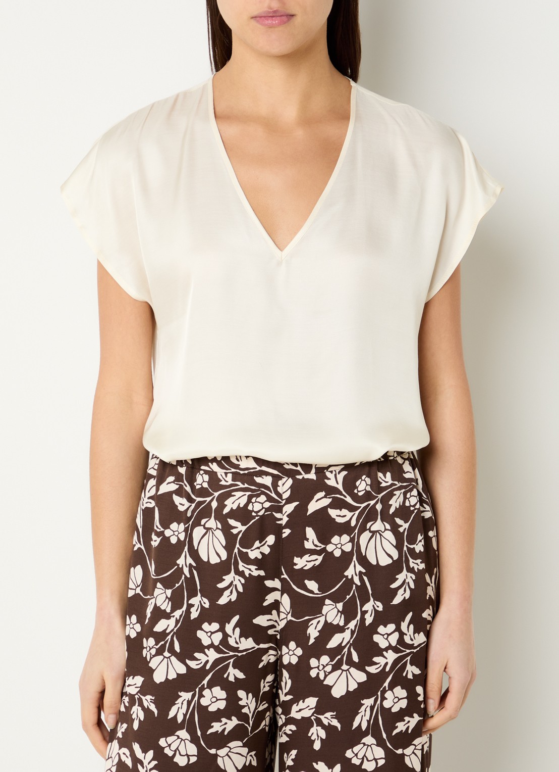 Pennyblack Chiffon top van satijn - detail 3 ivoor