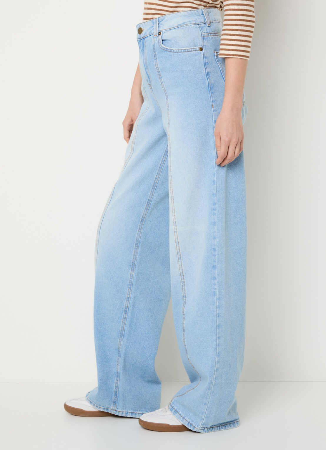 Pennyblack Puddle high waist loose fit jeans met lichte wassing - detail 2 indigo